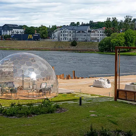 River View With Free Parking *